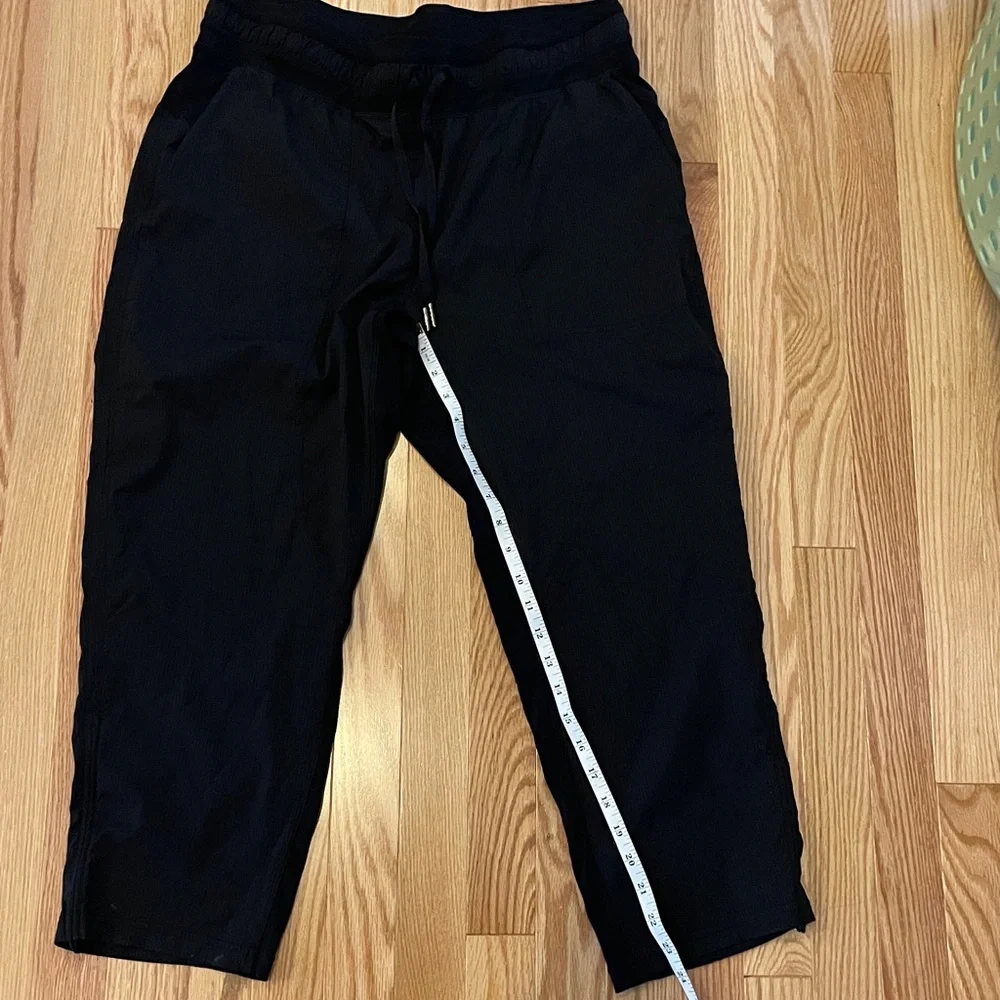Lululemon Athletica Dance Studio Mid Rise Cropped Pant - Picture 2 of 16